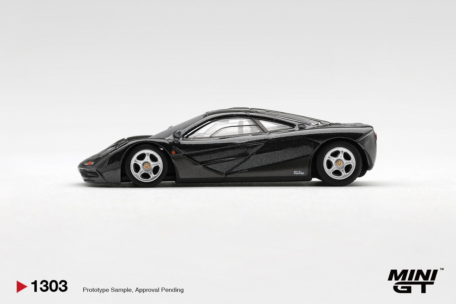 MINIGT 1/64 McLaren F1 синий с – обзор и цена Kids Toys Cars